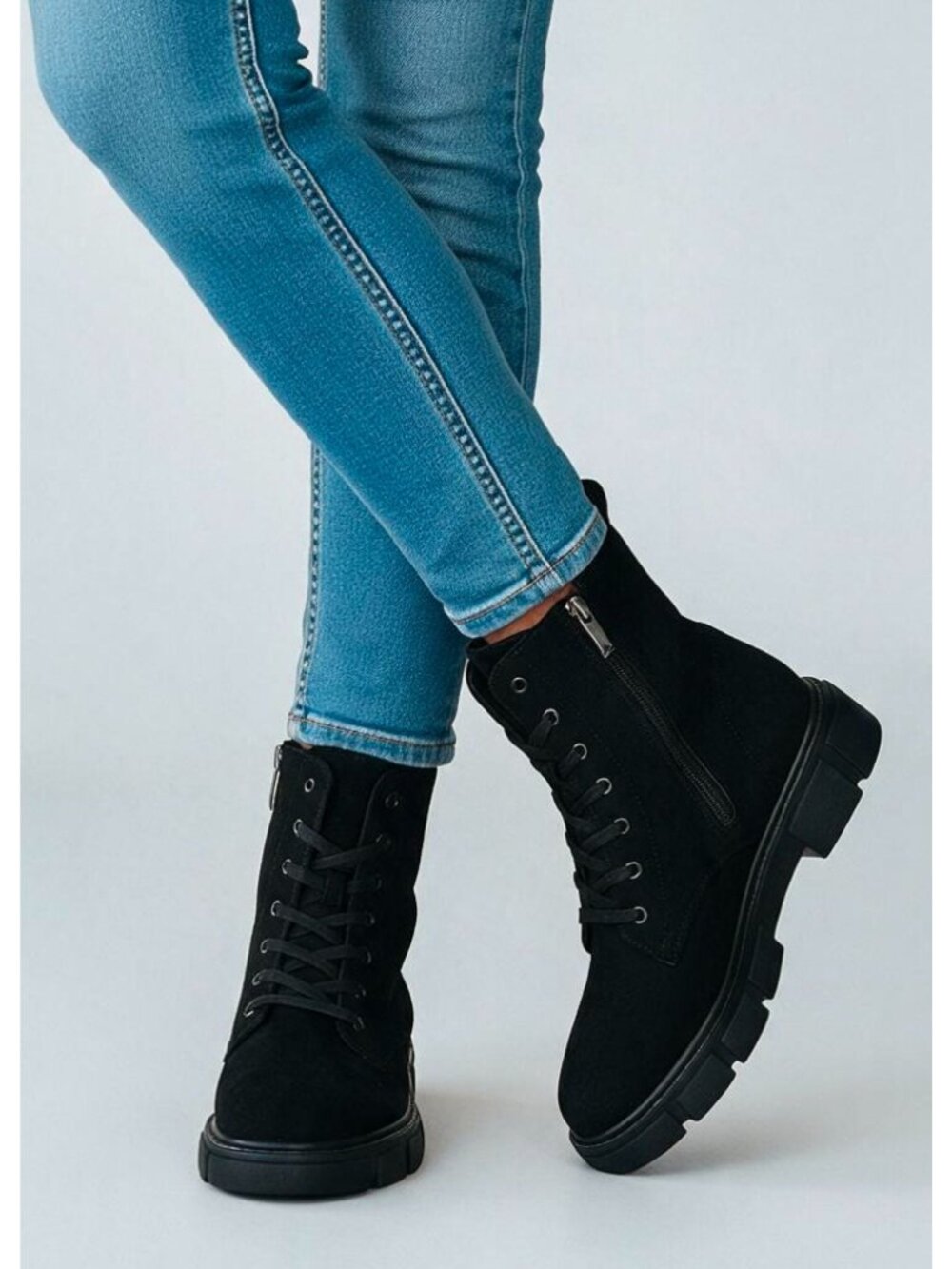 Black Chunky Sole Lace-Up Combat Boots With Side Zipper For Women